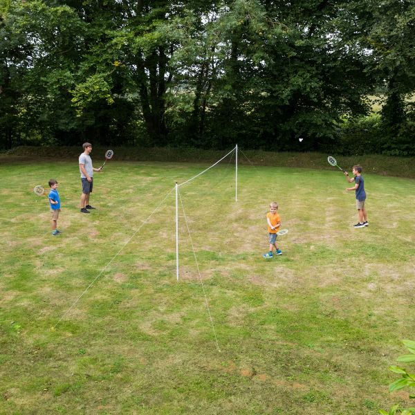 Baseline 4 Player Badminton Set