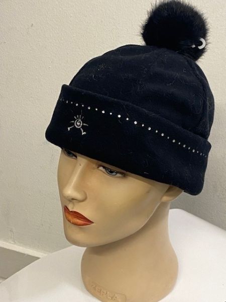 Brekka Black Fleece and Rabbit Fur Bobble